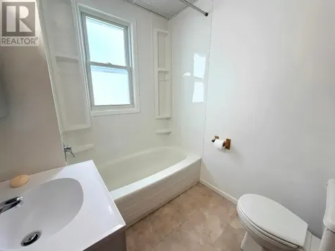 205 Second Ave SW Geraldton ON P0T 1M0