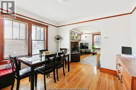 1596 Victoria Windsor ON N8X 1P5