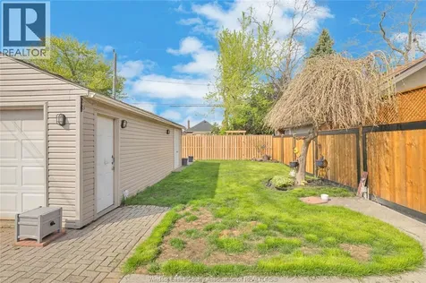 1515 Parent Avenue Windsor ON N8X 4J8