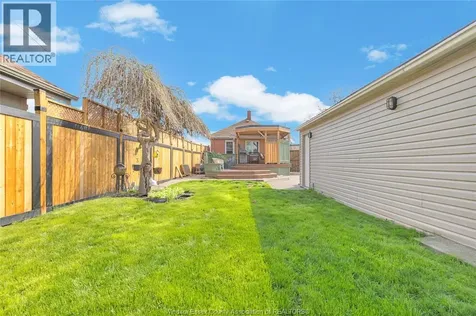 1515 Parent Avenue Windsor ON N8X 4J8