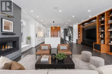 2154 Rice Avenue Ottawa ON K2A 0C4