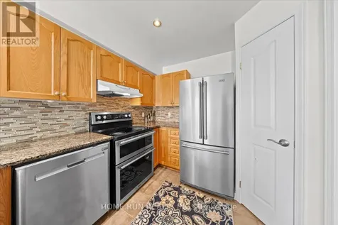 113 Gray Crescent Ottawa ON K2K 3J7