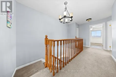 113 Gray Crescent Ottawa ON K2K 3J7