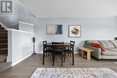 113 Gray Crescent Ottawa ON K2K 3J7