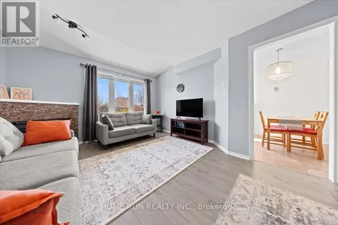 113 Gray Crescent Ottawa ON K2K 3J7