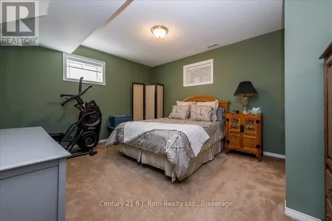 116 Dyer Drive Wasaga Beach ON L9Z 1E5