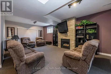 116 Dyer Drive Wasaga Beach ON L9Z 1E5
