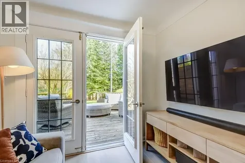2180 Caroline Street Burlington ON L7R 1M3