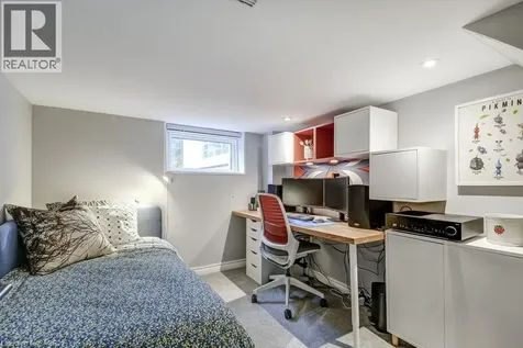 2180 Caroline Street Burlington ON L7R 1M3