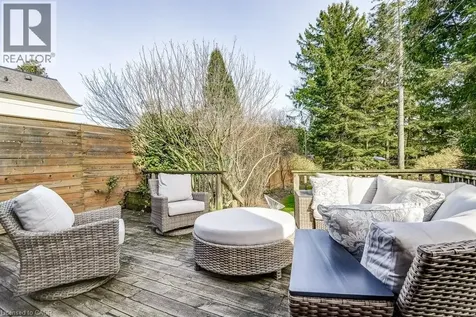 2180 Caroline Street Burlington ON L7R 1M3