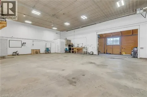 8485 Wellington Rd 86 Road Mapleton ON N4W 3G8