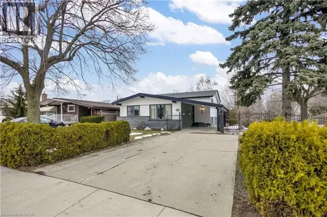 85 Ranchdale Drive Hamilton ON L8V 2L9