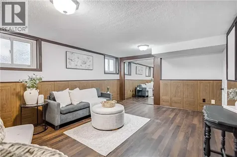 85 Ranchdale Drive Hamilton ON L8V 2L9