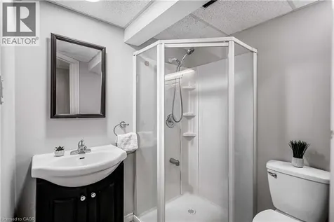 85 Ranchdale Drive Hamilton ON L8V 2L9