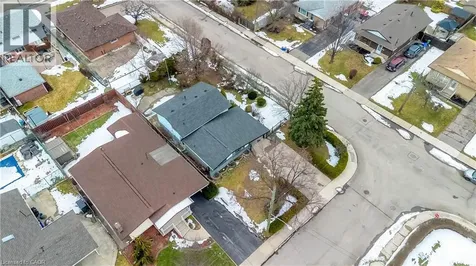 85 Ranchdale Drive Hamilton ON L8V 2L9