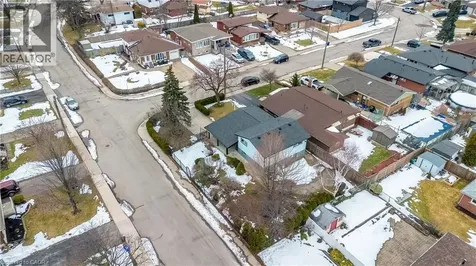 85 Ranchdale Drive Hamilton ON L8V 2L9