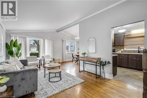 85 Ranchdale Drive Hamilton ON L8V 2L9