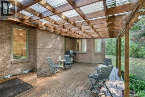6343 Deermeadow Drive Ottawa ON K4P 1M9