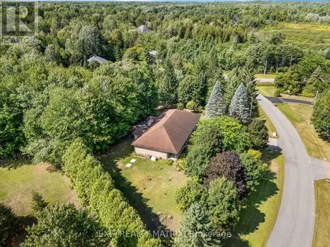 6343 Deermeadow Drive Ottawa ON K4P 1M9