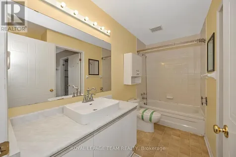 57 Randall James Drive Ottawa ON K2S 1L9