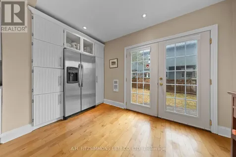 564 Tweedsmuir Avenue Ottawa ON K1Z 5P2