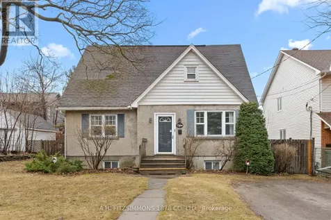 564 Tweedsmuir Avenue Ottawa ON K1Z 5P2
