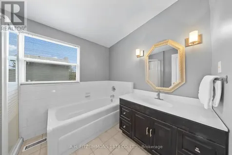 564 Tweedsmuir Avenue Ottawa ON K1Z 5P2