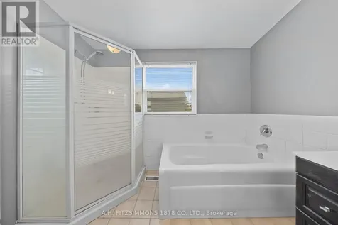 564 Tweedsmuir Avenue Ottawa ON K1Z 5P2
