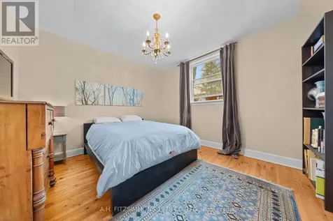 564 Tweedsmuir Avenue Ottawa ON K1Z 5P2