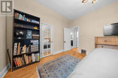564 Tweedsmuir Avenue Ottawa ON K1Z 5P2
