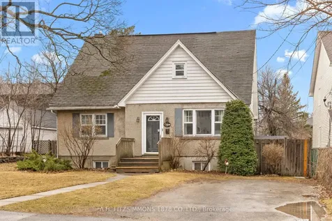 564 Tweedsmuir Avenue Ottawa ON K1Z 5P2