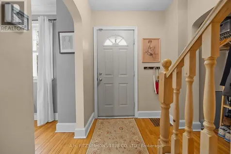 564 Tweedsmuir Avenue Ottawa ON K1Z 5P2