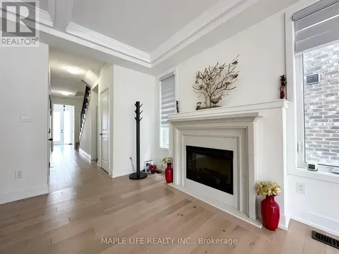 124 Hilts Drive Richmond Hill ON L4S 0J2