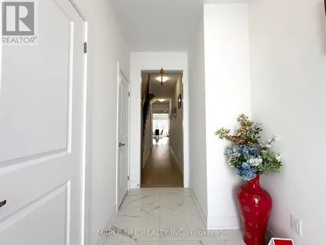 124 Hilts Drive Richmond Hill ON L4S 0J2