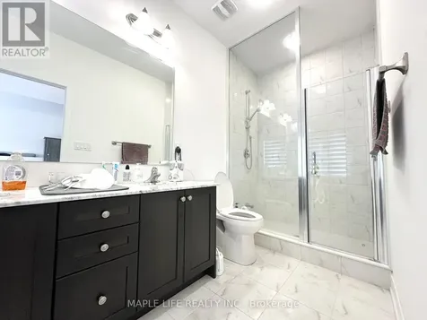 124 Hilts Drive Richmond Hill ON L4S 0J2
