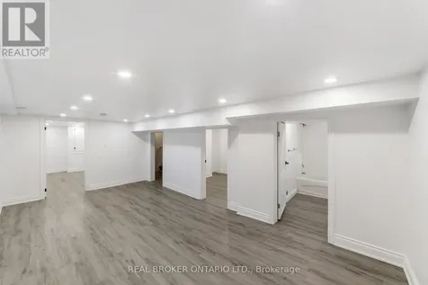27 Melrose Avenue South Hamilton (stripley) ON L8M 2Y4