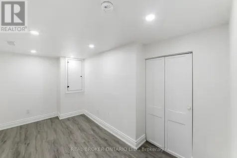 27 Melrose Avenue South Hamilton (stripley) ON L8M 2Y4