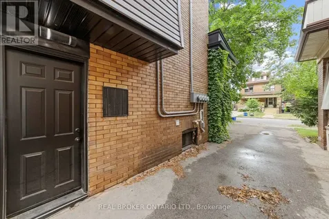27 Melrose Avenue South Hamilton (stripley) ON L8M 2Y4