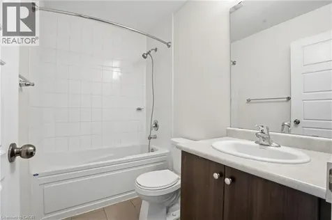 7774 Buckeye Crescent Niagara Falls ON L2H 0P2
