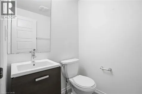 7774 Buckeye Crescent Niagara Falls ON L2H 0P2