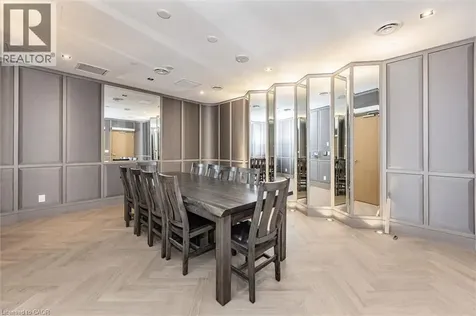 1441 Elgin Street Burlington ON L7S 1E6