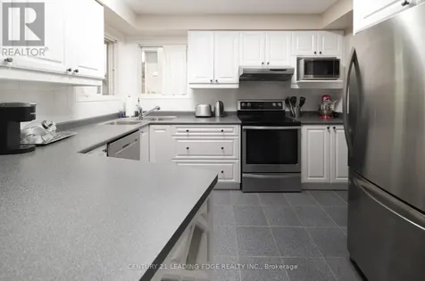 5048 William Street Pickering ON L1Y 1B2