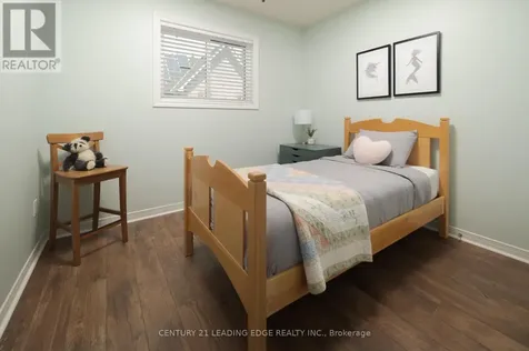 5048 William Street Pickering ON L1Y 1B2