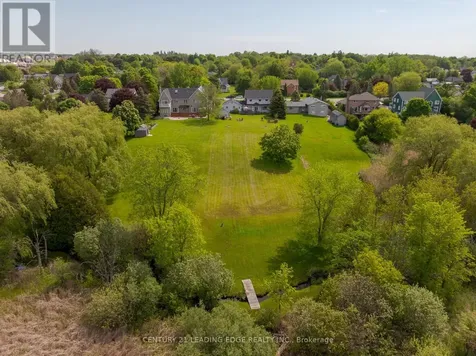 5048 William Street Pickering ON L1Y 1B2