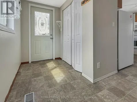 91 Third Avenue Hornepayne ON P0M 1Z0