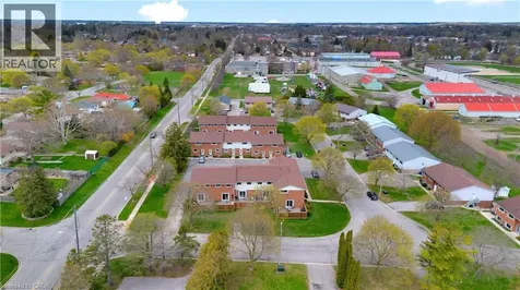 32 Montclair Crescent Simcoe ON N3Y 4R9