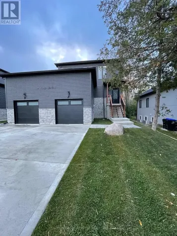 52 Marilyn Avenue South Wasaga Beach ON L9Z 2Y1