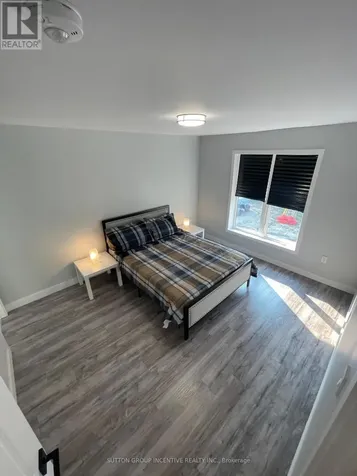52 Marilyn Avenue South Wasaga Beach ON L9Z 2Y1