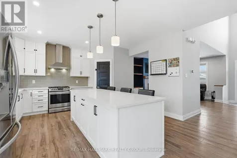 1212 Avignon Street Russell ON K0A 1W0