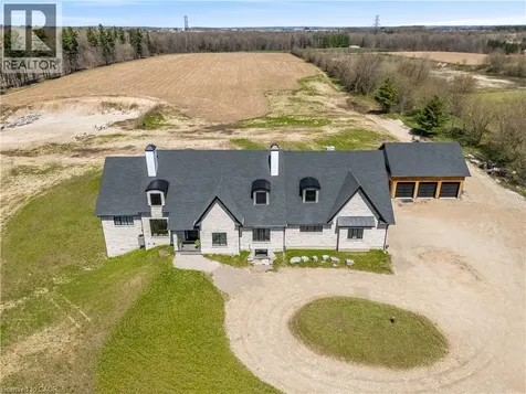 742 Country Squire Road Waterloo ON N2J 4G8